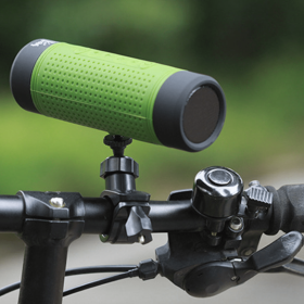 Bike Speaker and Light With Bluetooth Speaker (Color: Green)